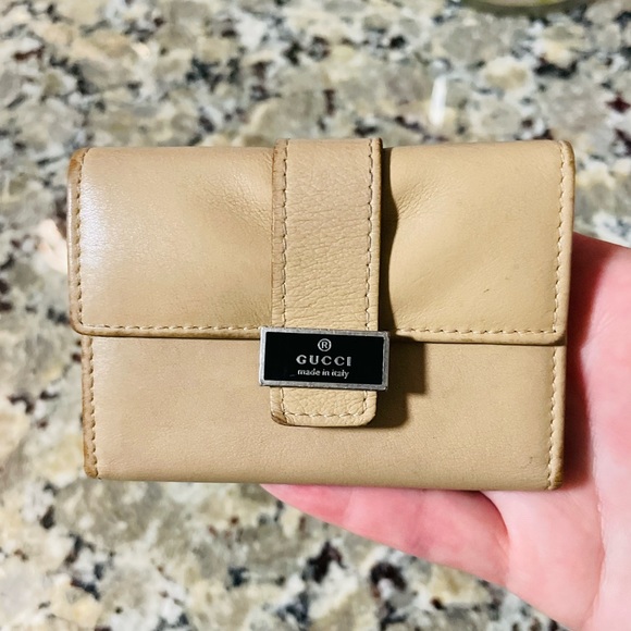 GUCCI Tan Leather Key Wallet 💯 AUTHENTIC - Picture 2 of 15